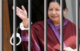 Festive mood at Poes Garden as AIADMK supremo Jayalalithaa released from jail