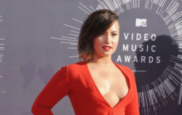 Demi Lovato raises awareness about mental illness