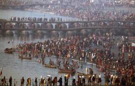 Over 80 lakh to take holy dip at Sangam