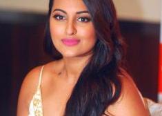 Sonakshi takes fashion seriously!