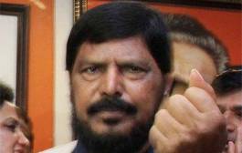 Athavale demands representation of smaller allies in Maha govt