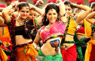 First look: Sunny Leone turns queen for Ek Paheli Leela