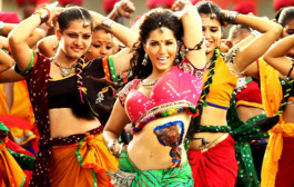 First look: Sunny Leone turns queen for Ek Paheli Leela