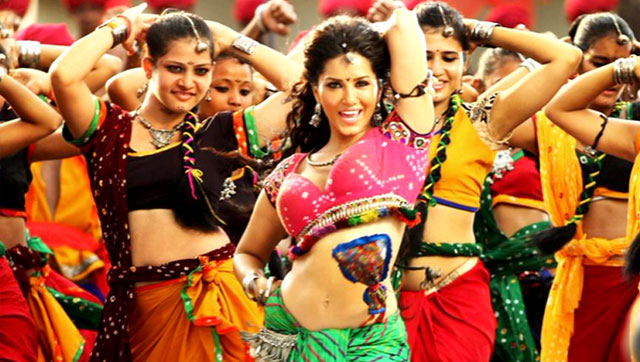 First look: Sunny Leone turns queen for Ek Paheli Leela