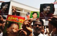 Jayalalitha: India leader set to form Tamil Nadu government