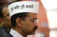 Kejriwal mobilises pol support in fight with Centre