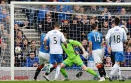 Football: Rangers down Hibs in playoff showdown