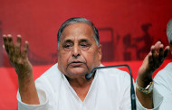 Court summons Mulayam for rape remark