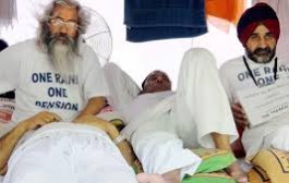 OROP stir: Another army veteran hospitalised