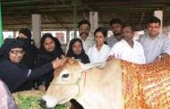 Setting example of communal harmony, Muslim women urge to protect cow