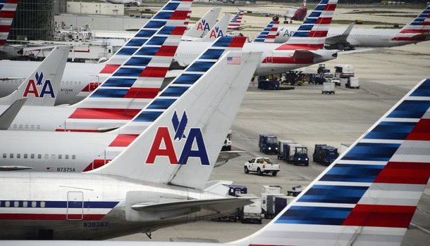 7 hurt on American Airlines jet