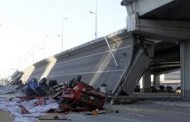 3 killed in bridge collapse in China