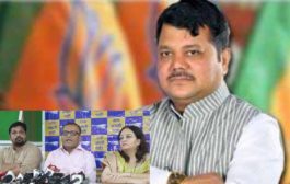 AAP demands BJP LoP Pravin Darekar’s arrest in the Mumbai Bank Fraud case